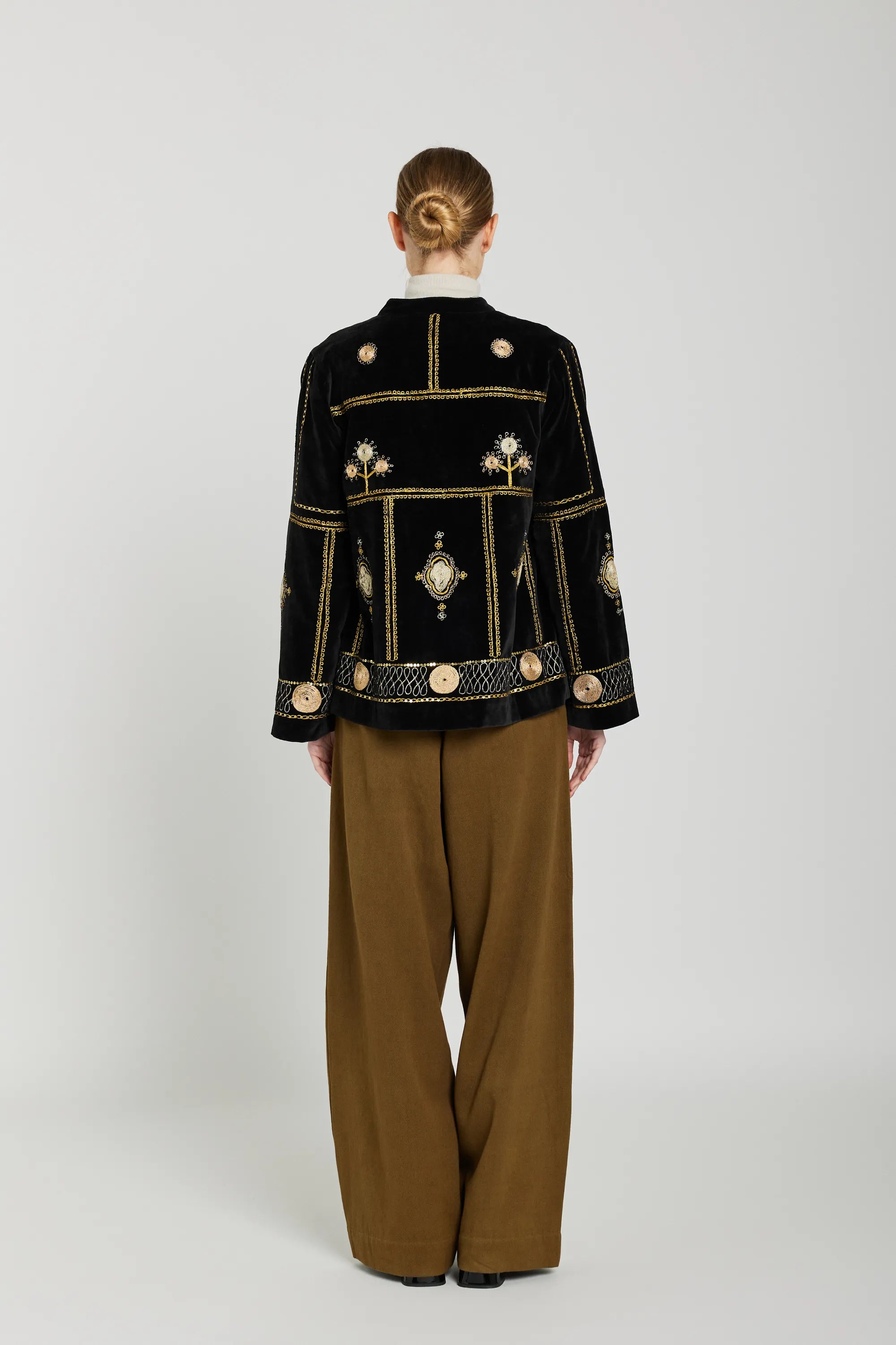 v de vinster brodée noire veste
