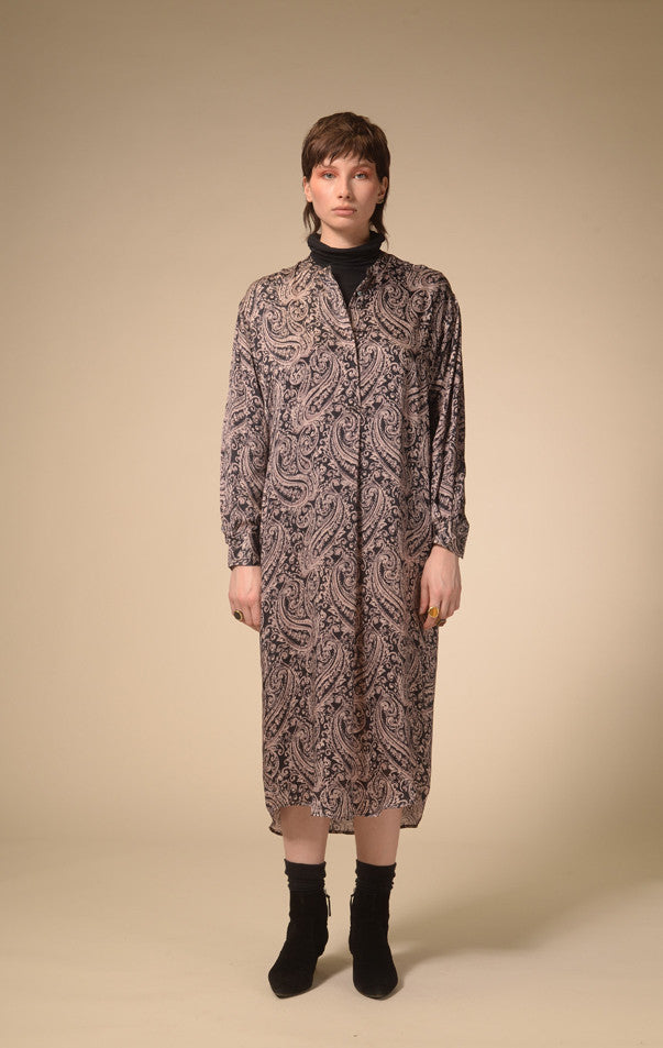 Robe longue soie pashmina noir Paisley