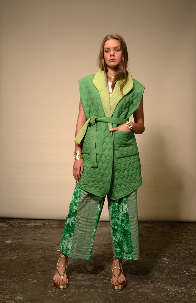 Kimono sans manches matelassé vert