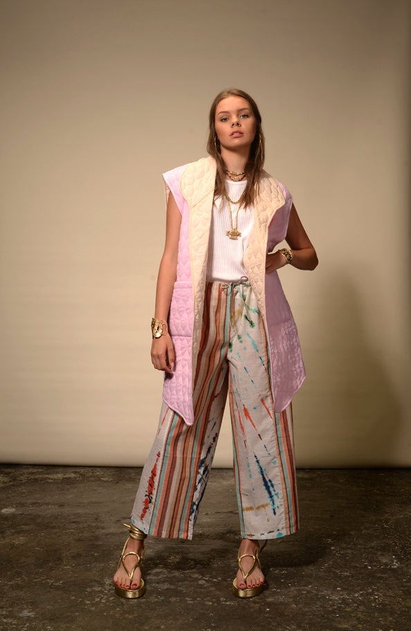 Nilai pink quilted sleeveless kimono