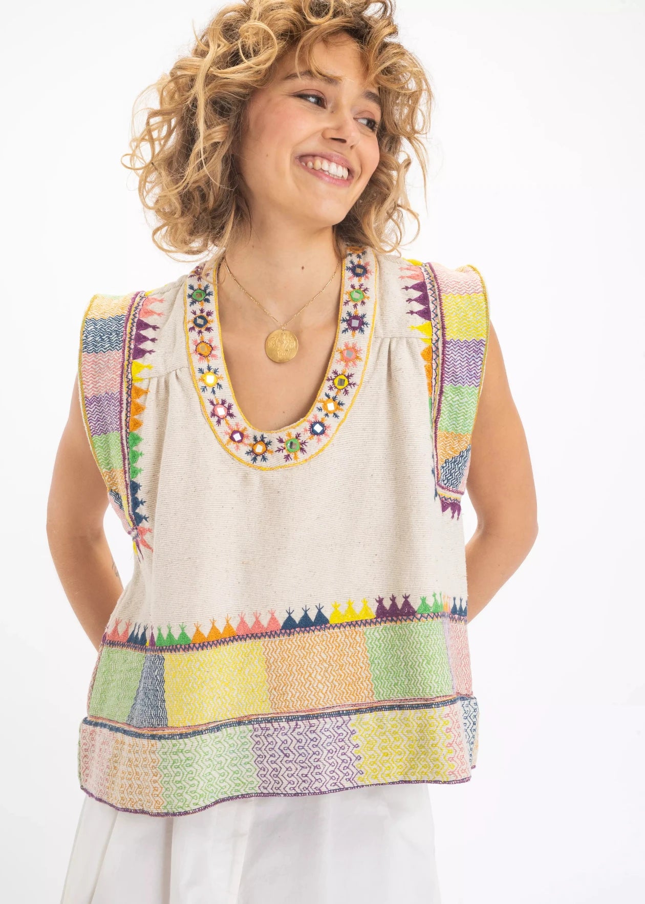 brodé v de vinster Saraswati top