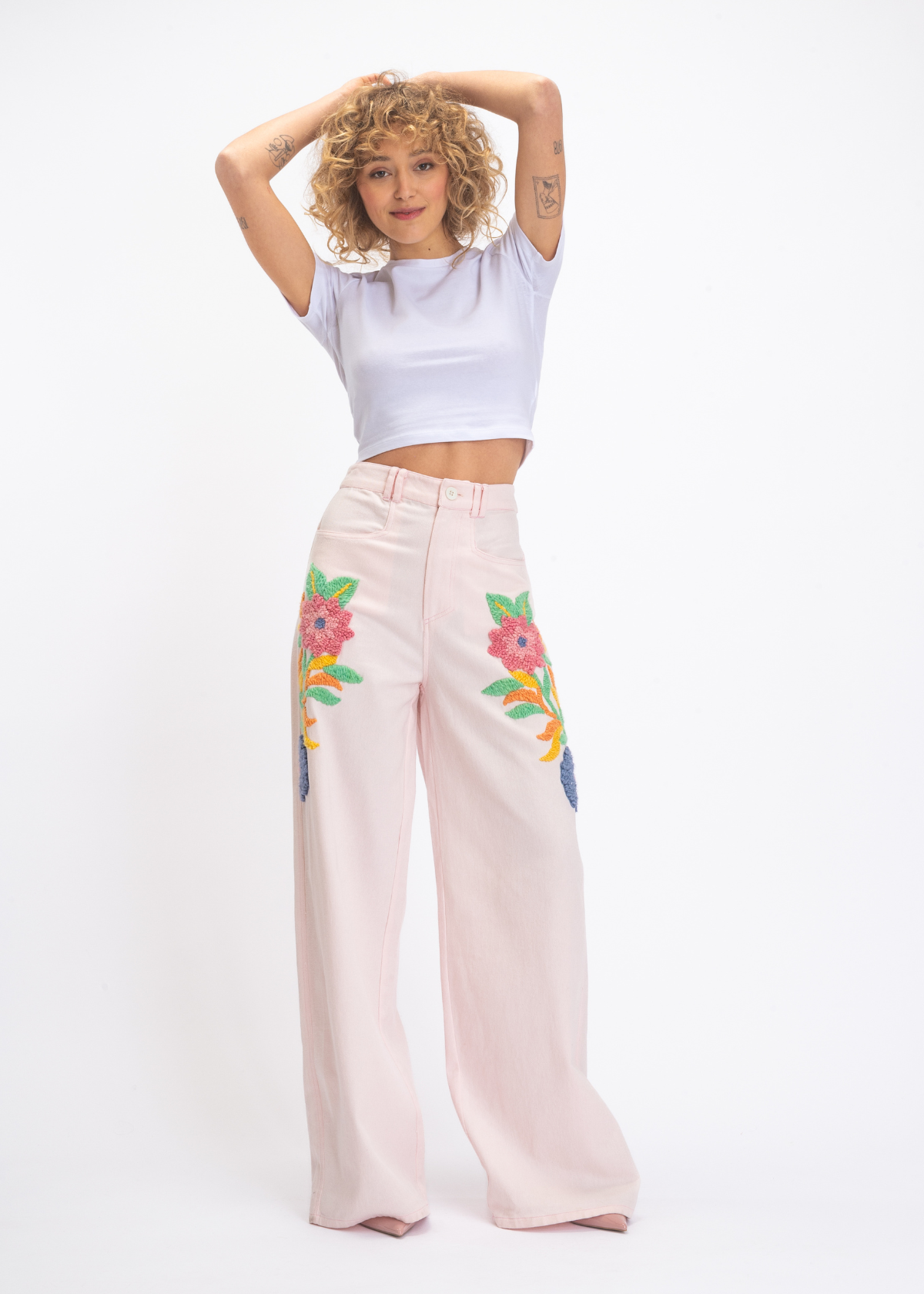 pantalon rose brodé brama