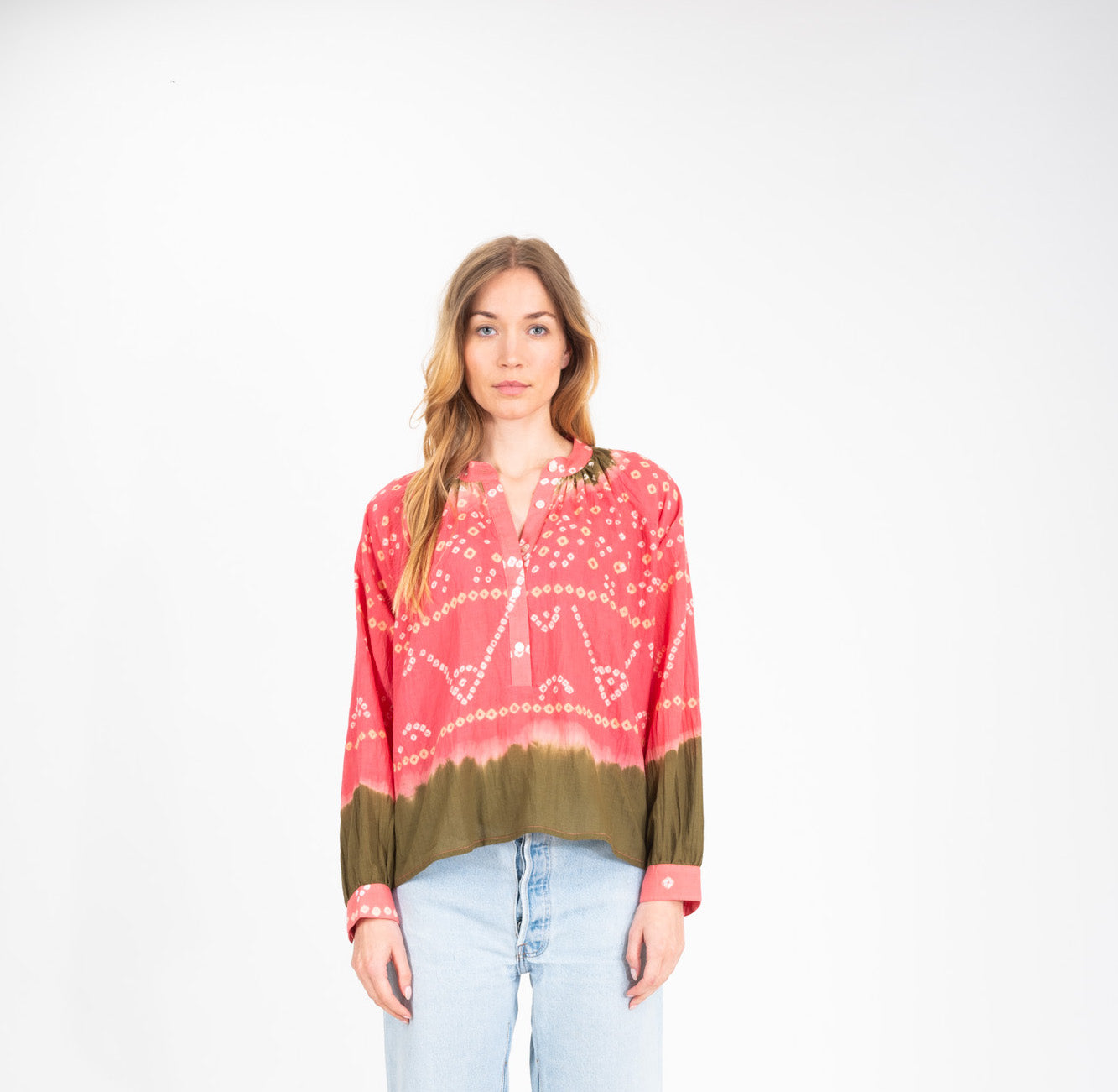 Blouse tie and dye rose Bandani