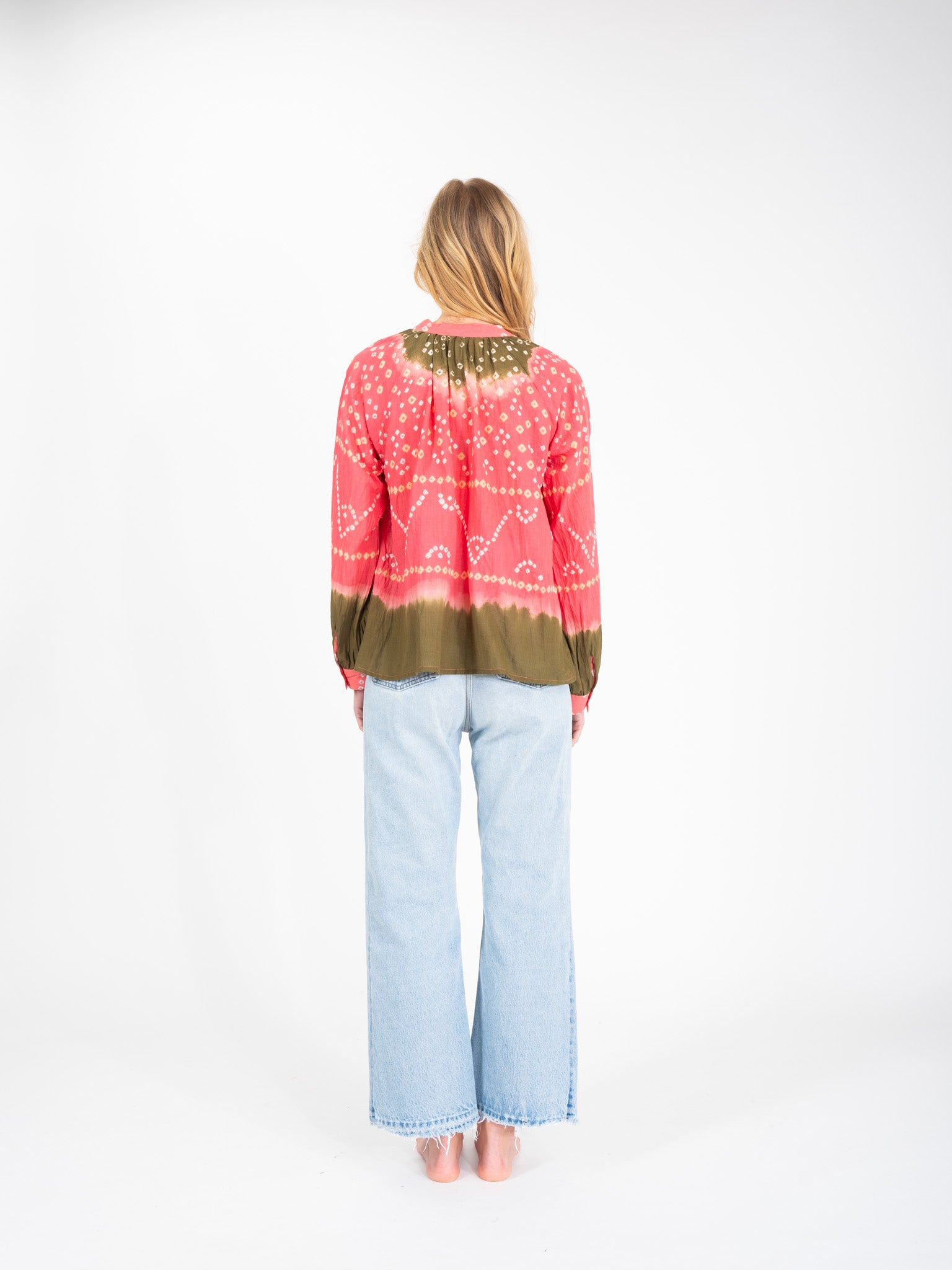 Blouse tie and dye rose Bandani