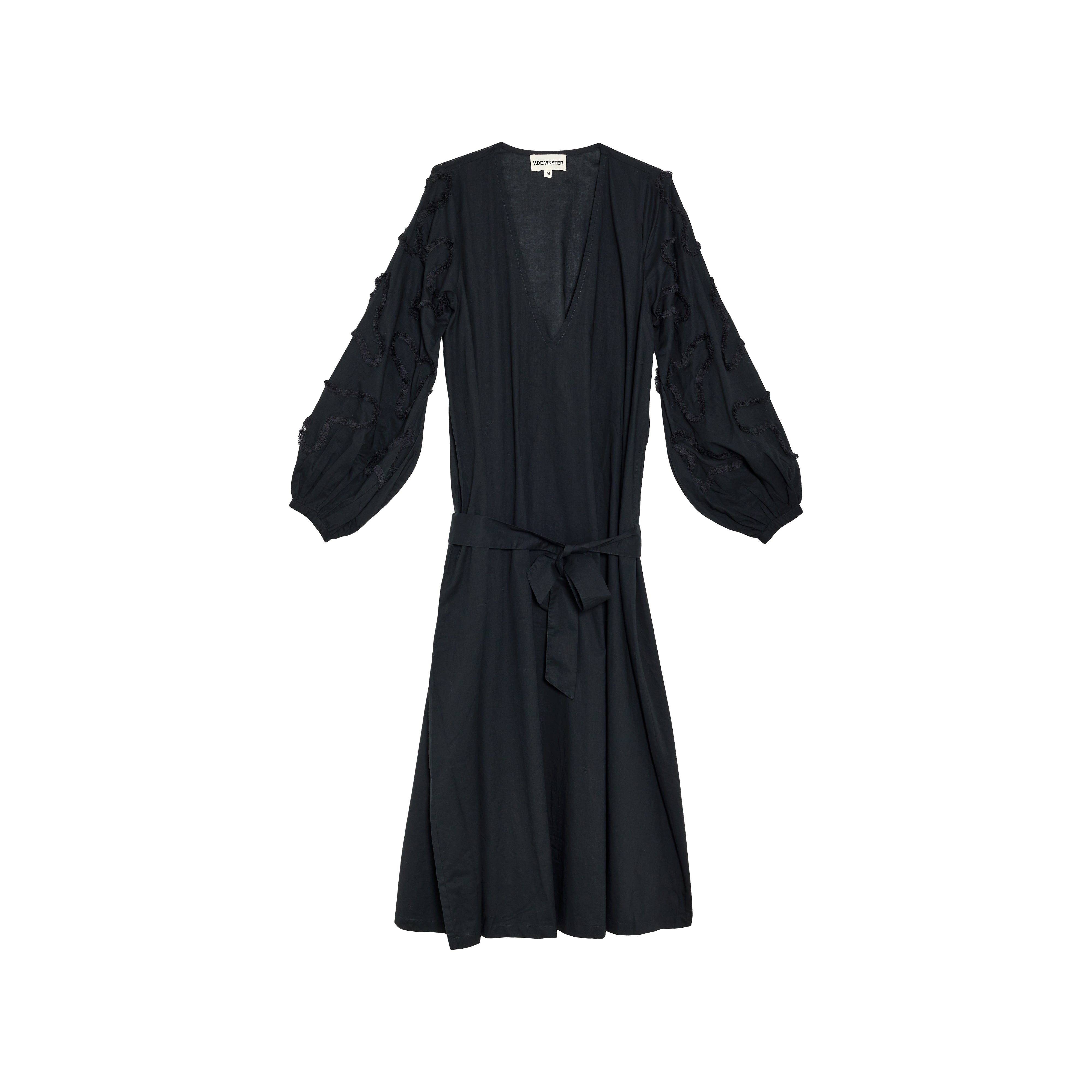 Robe longue noire brodée Satya