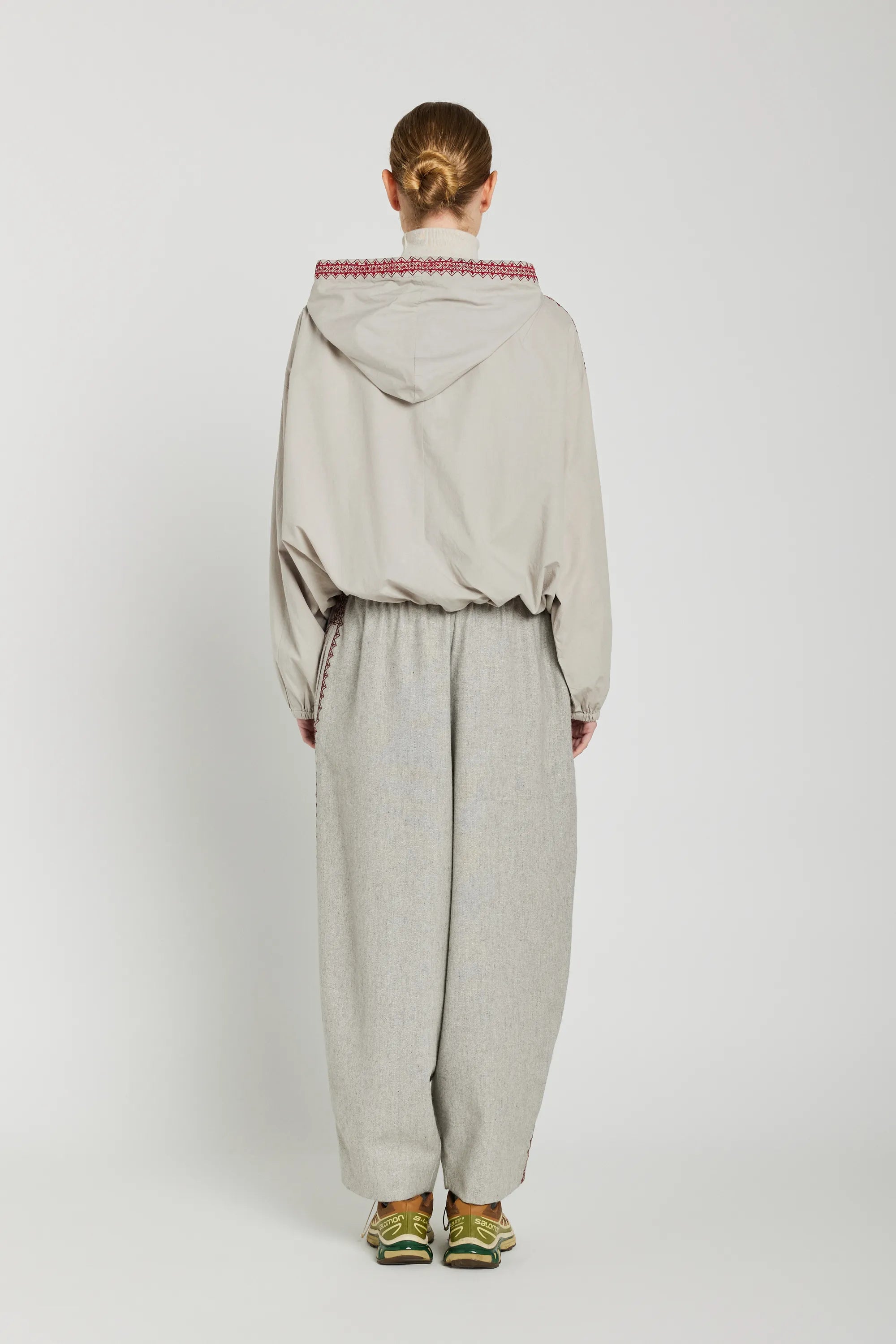 hoodie jogging gris brodé hiver v de vinster