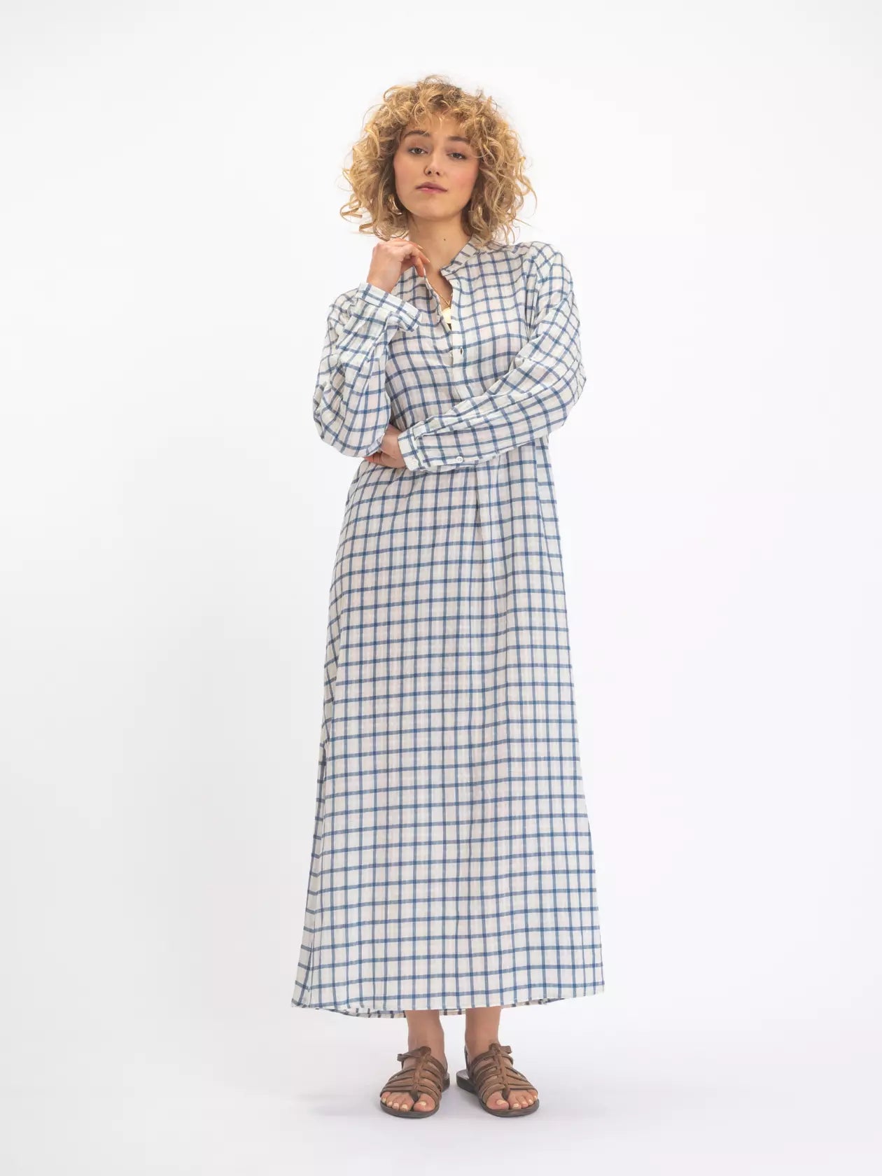 ROBE BLEU USHA