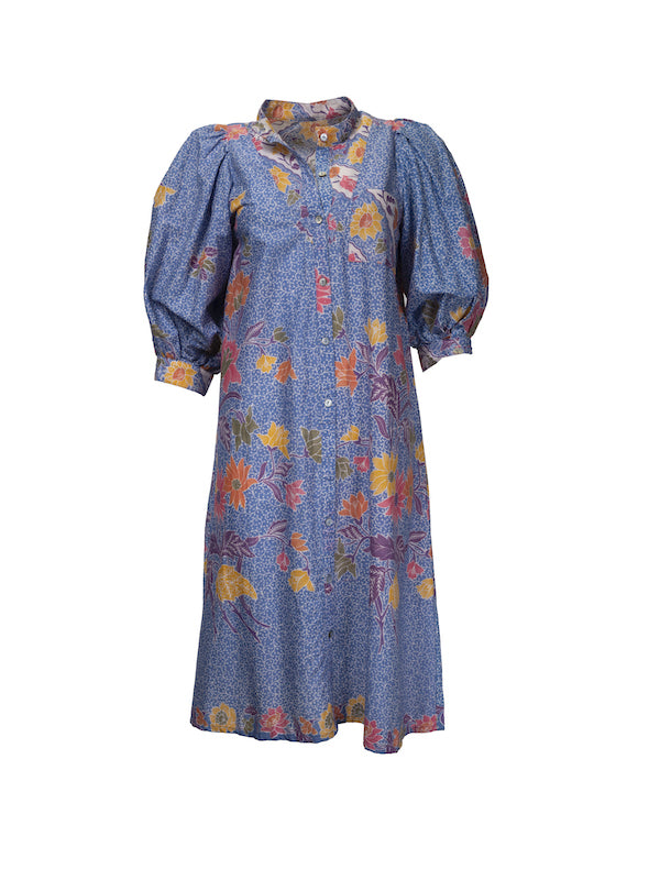 See blue flower print dress